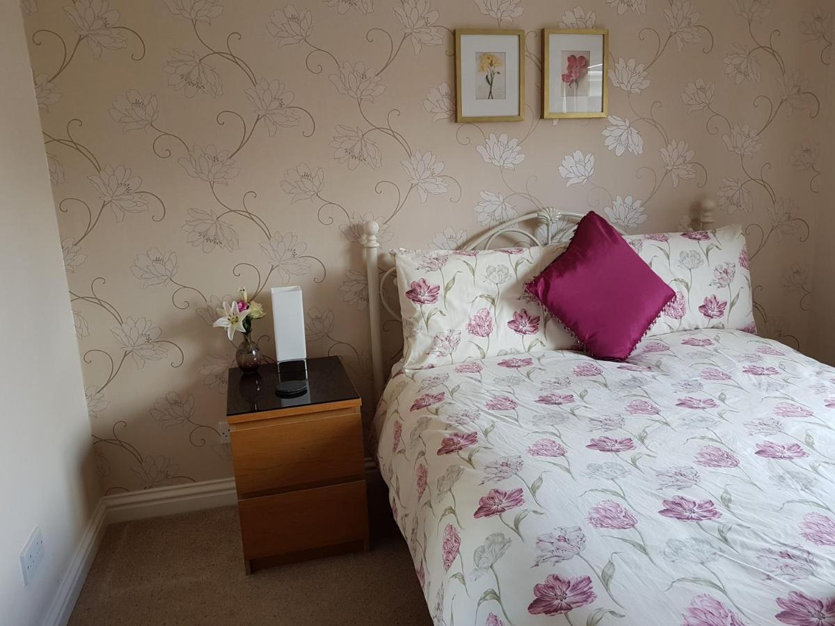 Lilyoak B&B & Self Catering Apartment Insch ภายนอก รูปภาพ