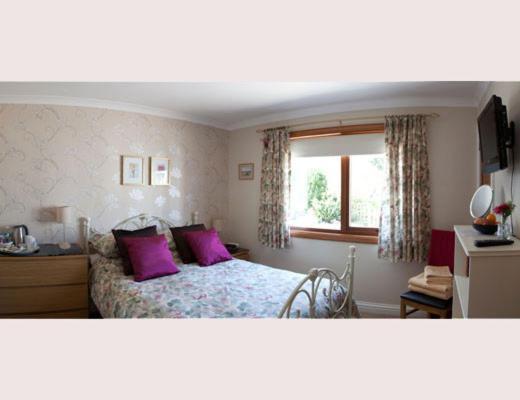 Lilyoak B&B & Self Catering Apartment Insch ภายนอก รูปภาพ