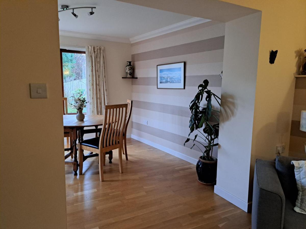 Lilyoak B&B & Self Catering Apartment Insch ภายนอก รูปภาพ